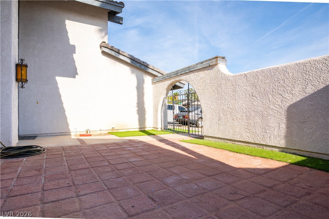 6333 Obannon Drive