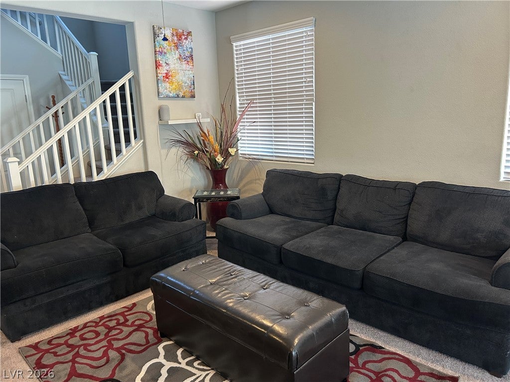 1217 W Arc Dome Avenue