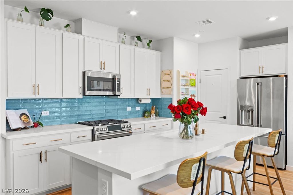 Photo of 680 Echelon Street, Las Vegas, NV 89138 (MLS # 2776620)