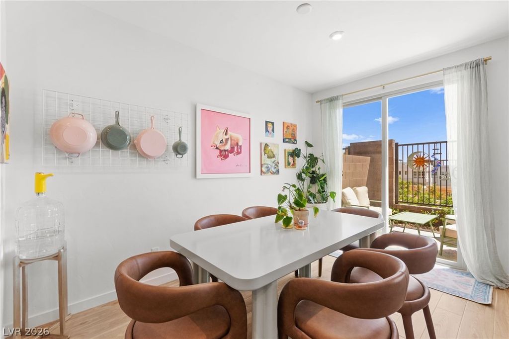 Photo of 680 Echelon Street, Las Vegas, NV 89138 (MLS # 2776620)