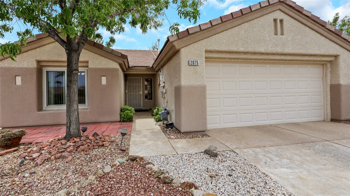 Properties 4 2075 Joy View Lane