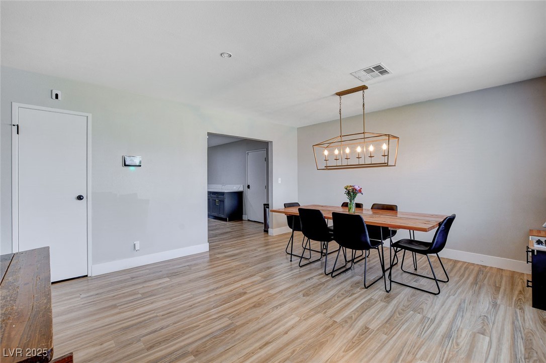 Properties 4 242 Fullerton Avenue