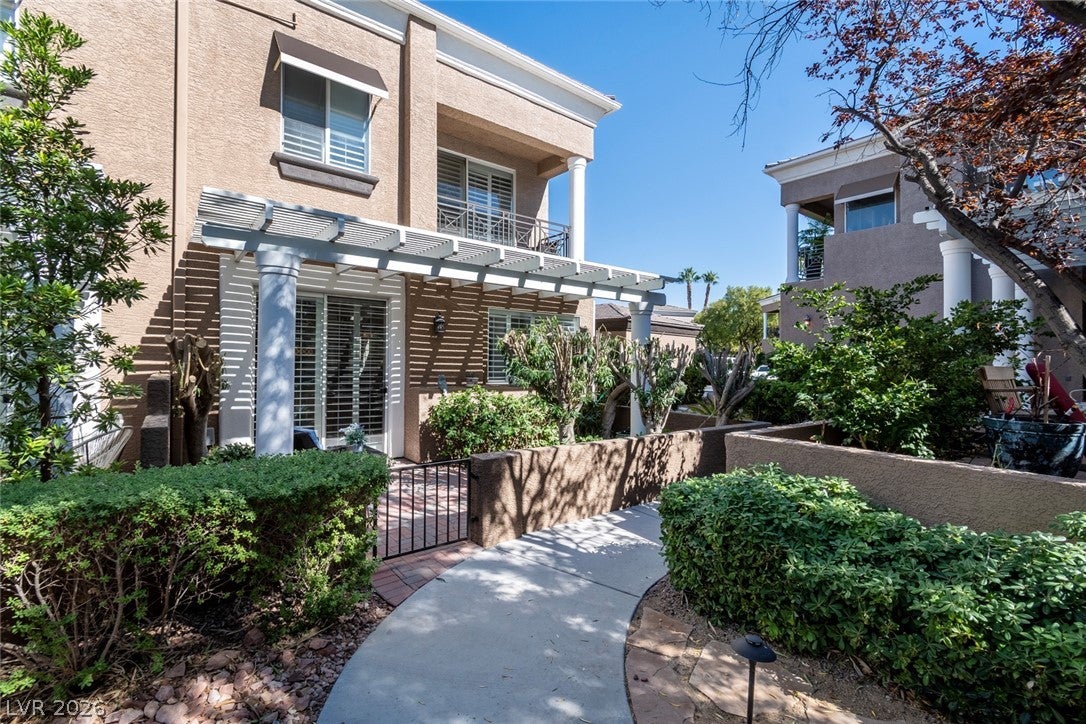 9425 San Laguna Court 105