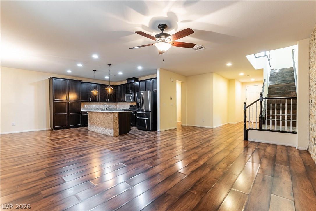 7741 Donner Peak Street