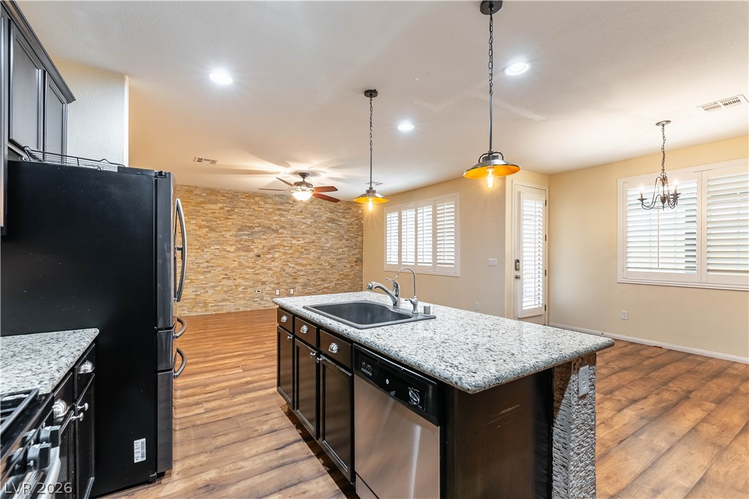 7741 Donner Peak Street