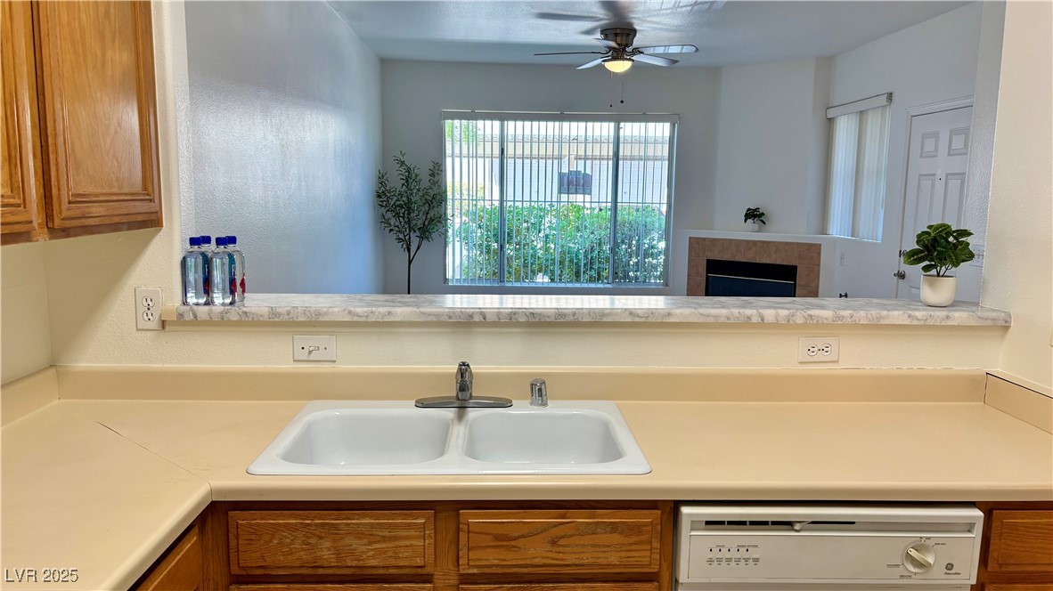 Las Vegas, Nevada 89113, United States, 1 Bedroom Bedrooms, ,1 BathroomBathrooms,Residential,Active,159245
