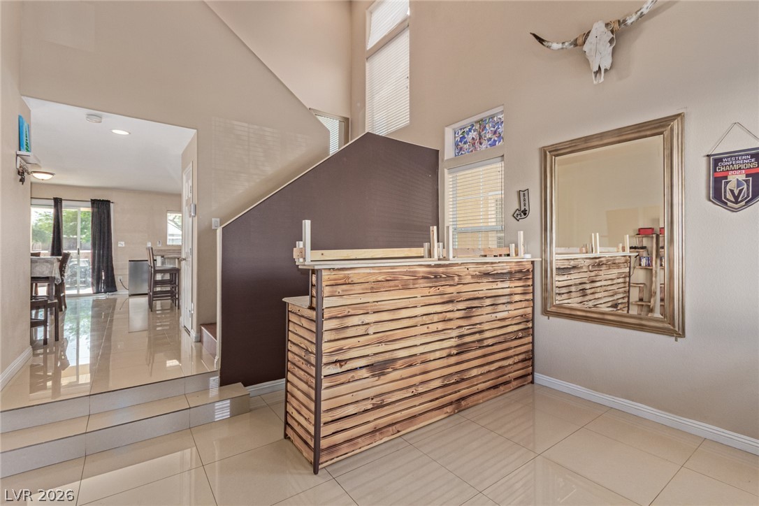 2621 Rainbow Glow Street