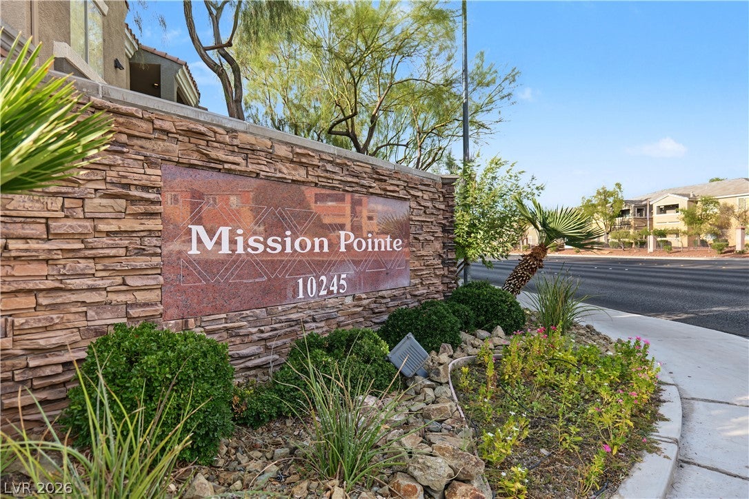 10245 S Maryland Parkway 269
