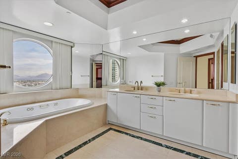 Tiny photo for 2877 Paradise Road #1804, Las Vegas, NV 89109 (MLS # 2750921)