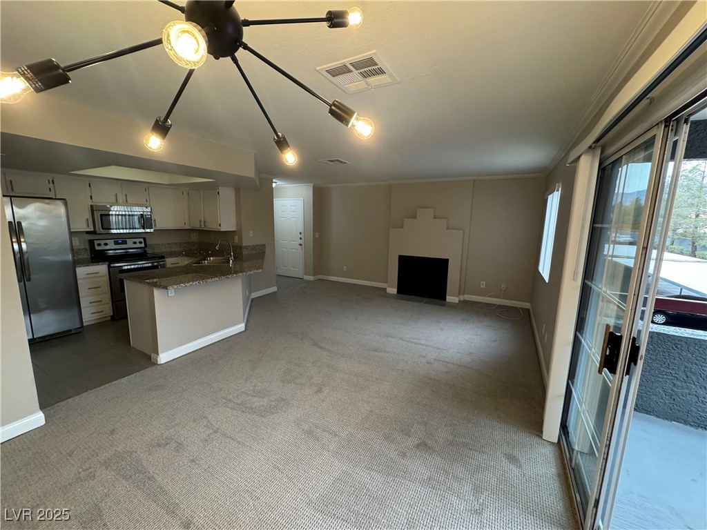 8600 Charleston Boulevard 2137