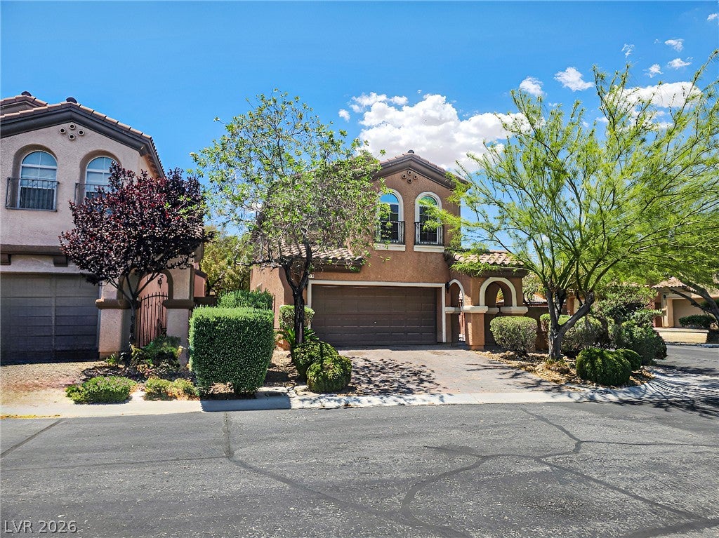 11011 Cusak Close Street
