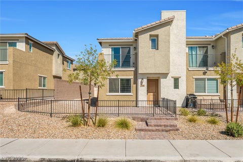 Townhouse For Rent - 2661 Saddle Bronze Court<br/> North Las Vegas, NV 89086
