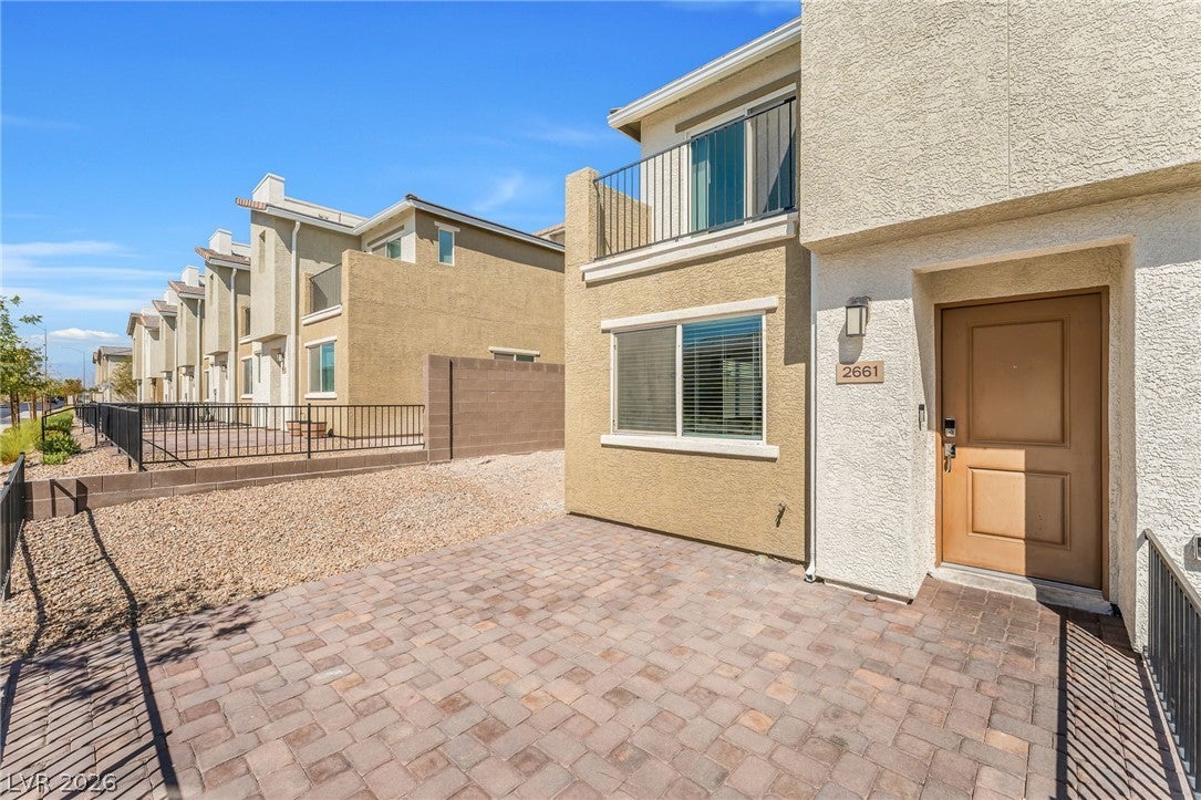 2661 SADDLE BRONZE Court