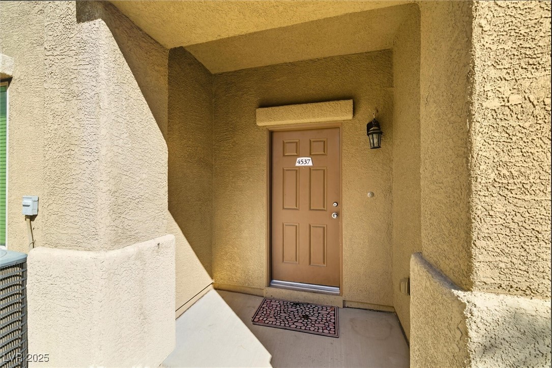 4537 Townwall Street