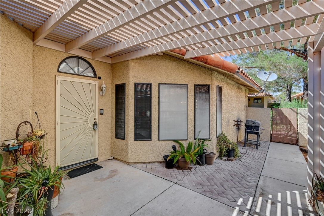 7916 Canoe Lane