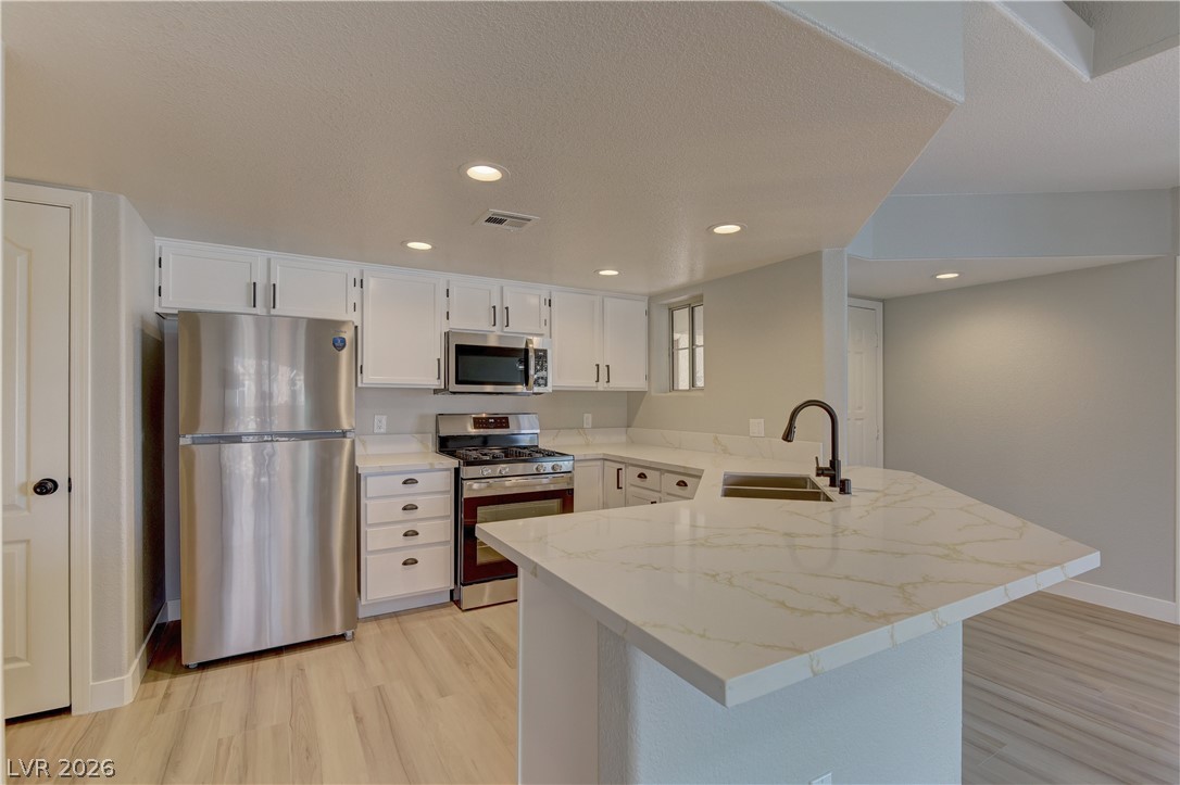 7400 W Flamingo Road 2056
