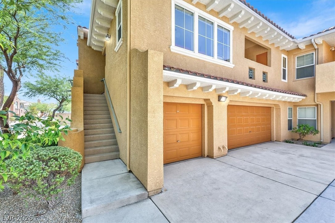 845 Canterra Street 2051