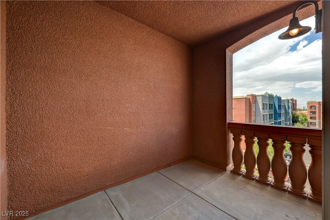 20 E Serene Avenue #401, Las Vegas, Nevada image 8