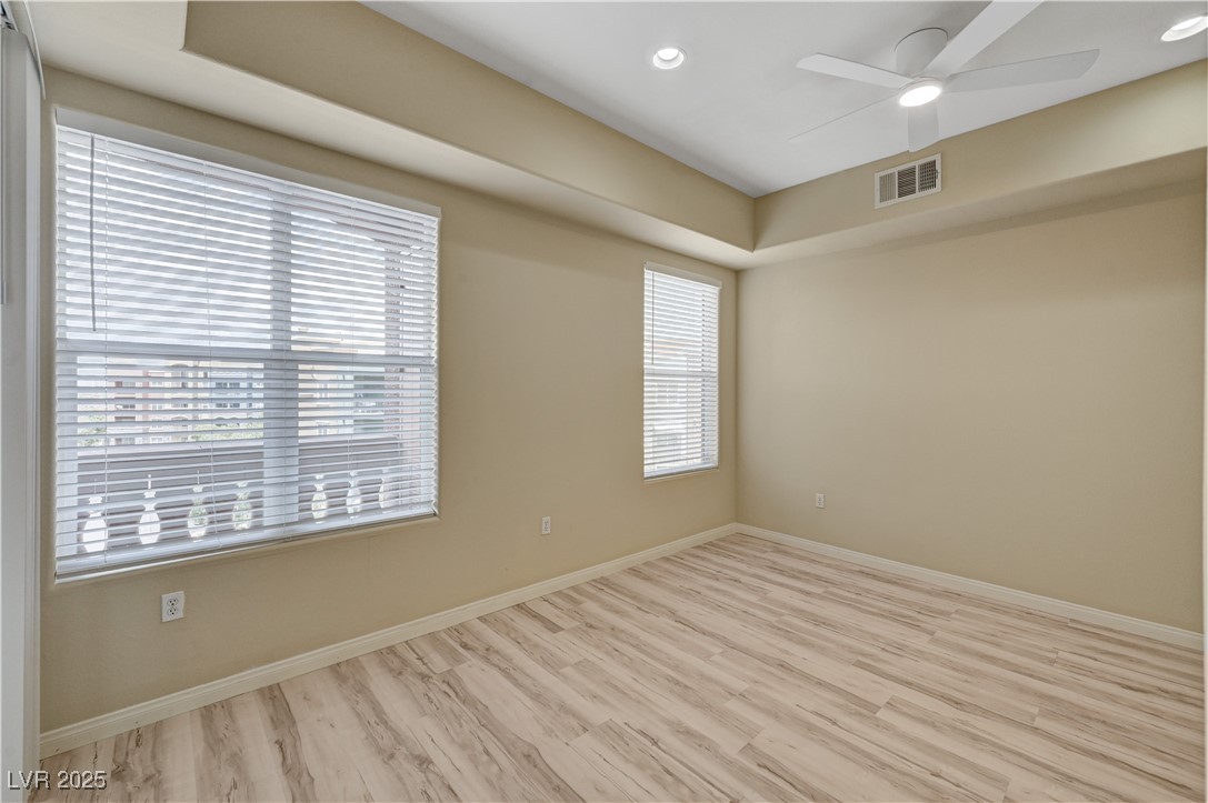 20 E Serene Avenue #401, Las Vegas, Nevada image 3