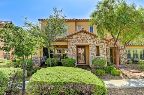 Photo of 2370 Via Firenze, Henderson, NV 89044 (MLS # 2757476)