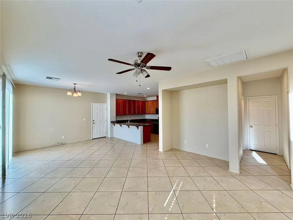 8626 Rowland Bluff Avenue