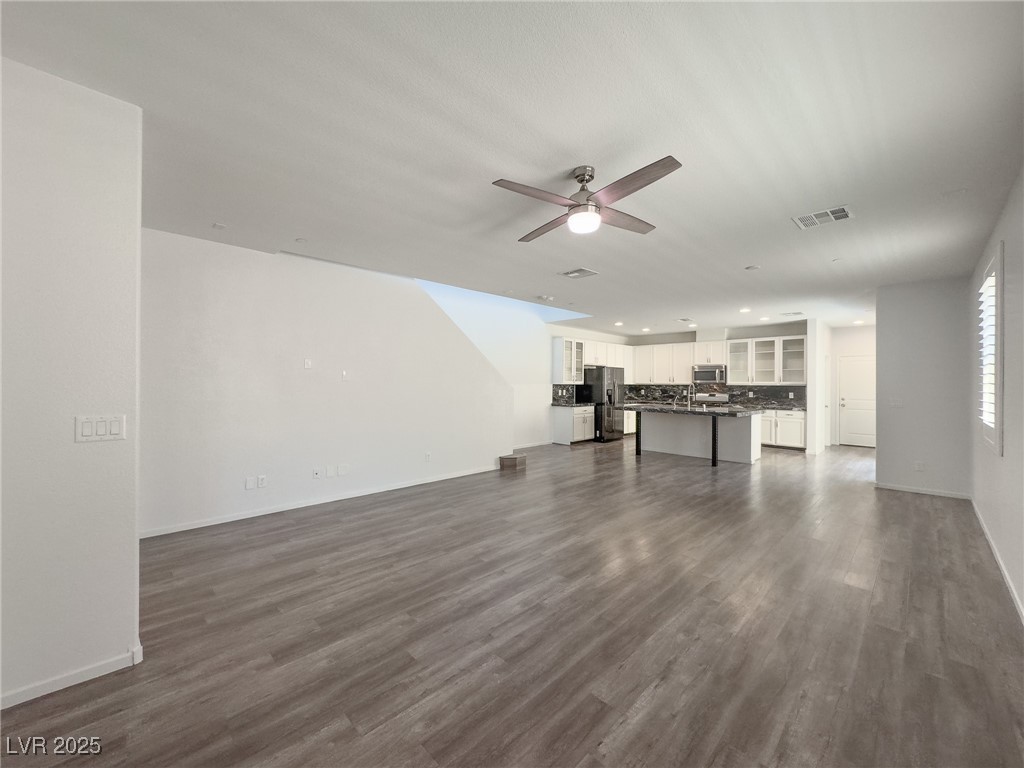 3057 Camino Rico Avenue