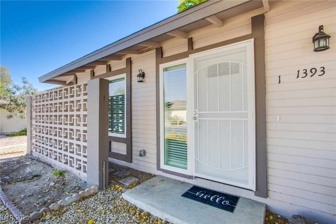 1393 Dorothy Avenue 1