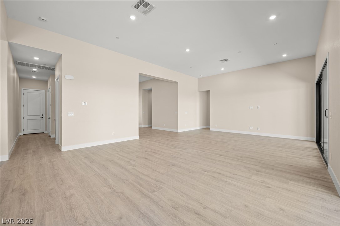 526 Carter House Way