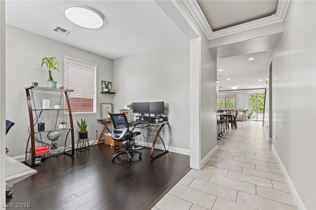 10999 Hunting Hawk Road