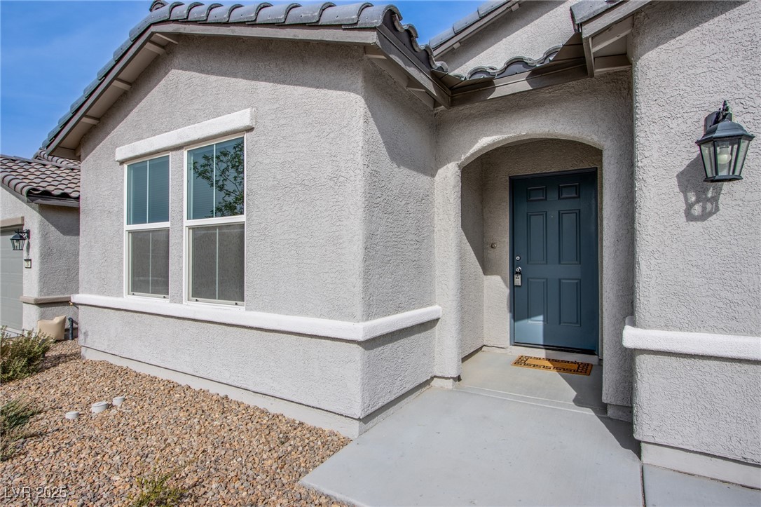380 Horsetail Falls Street, Indian Springs, Nevada image 3
