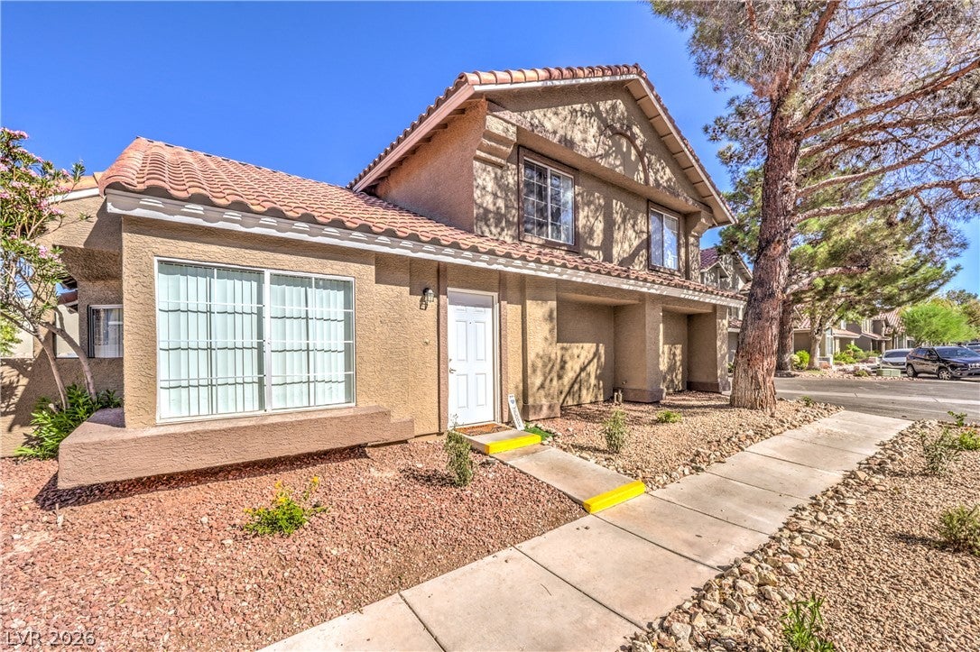 1332 Sunblossom Street