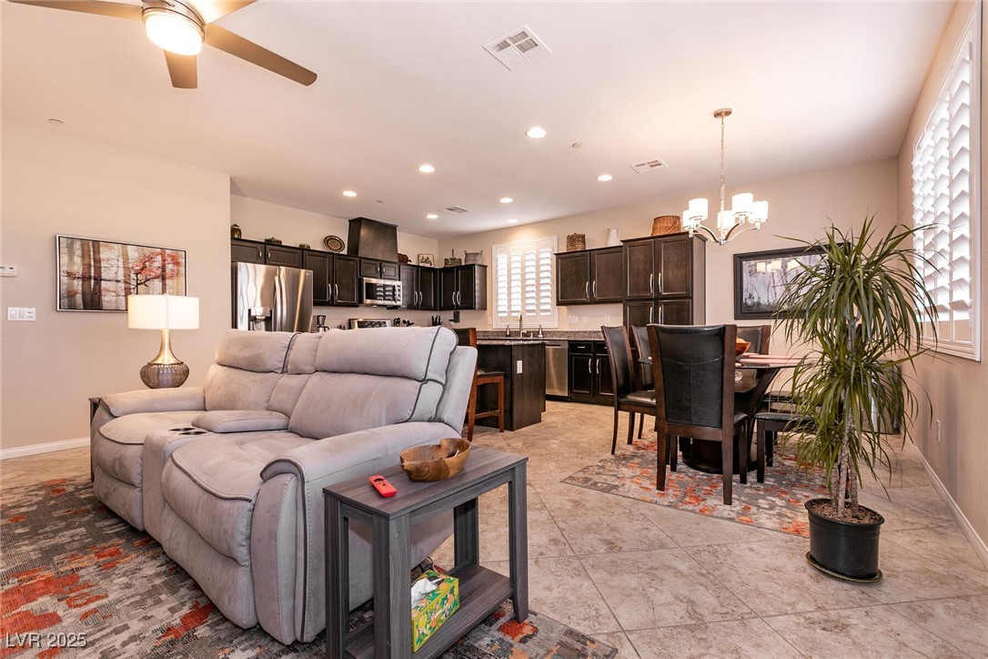 63 Via Di Mello, Henderson, Nevada image 13