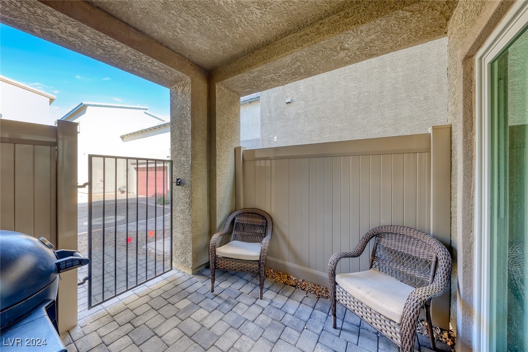 545 Carmel Point Court, Henderson, Nevada image 30