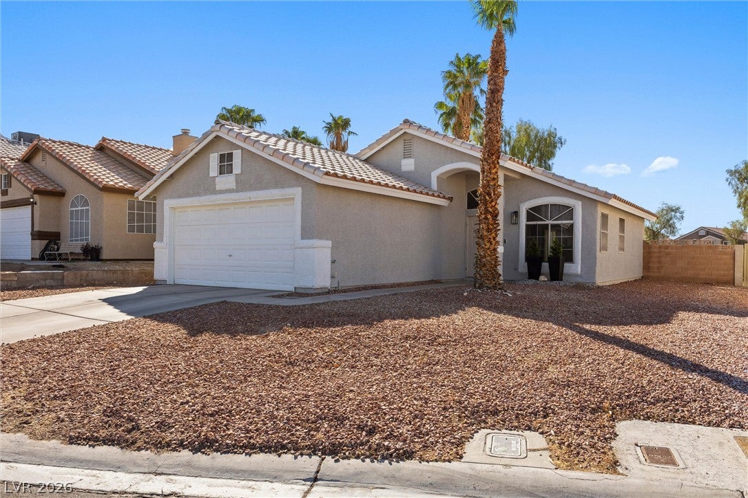 6461 Grand Oaks Drive