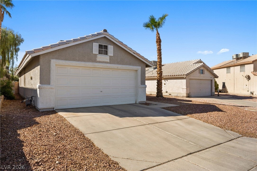 6461 Grand Oaks Drive