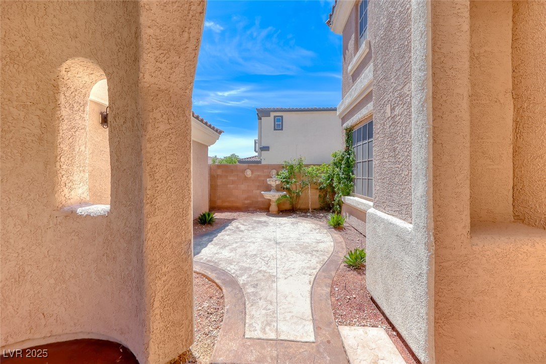 11275 Gammila Drive, Las Vegas, Nevada image 4