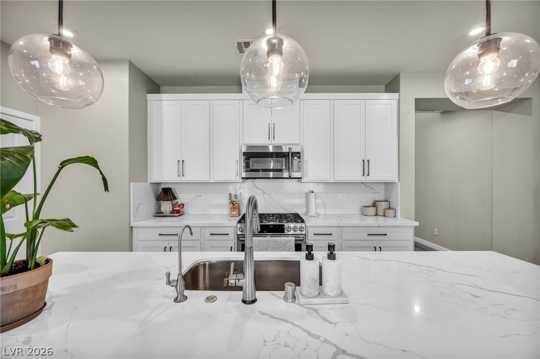 11898 Vector Ray Avenue