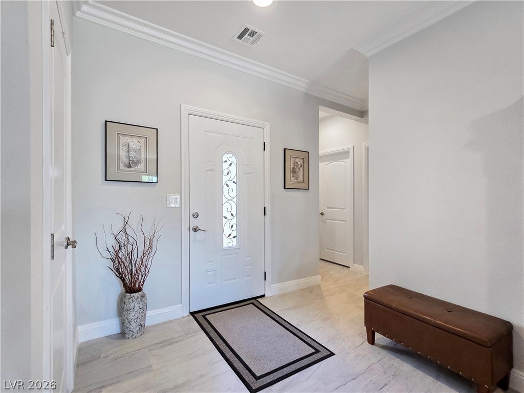 5471 Lincolnwood Court