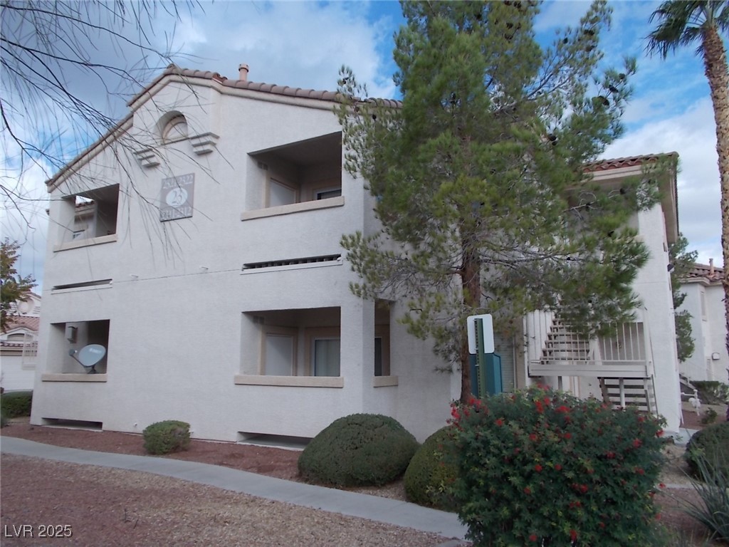 855 N Stephanie Street 2312