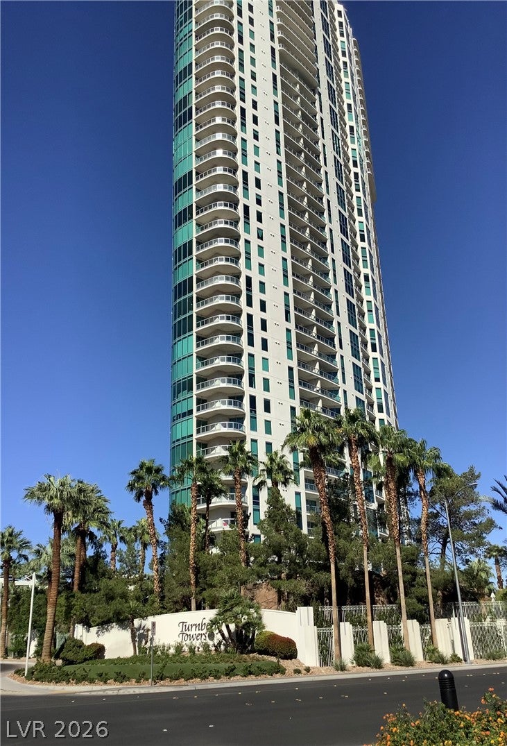322 Karen Avenue 2501