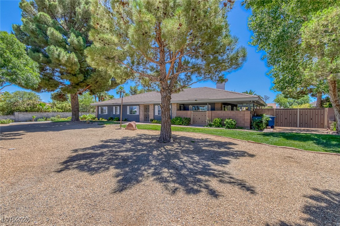 5755 W Meranto Avenue
