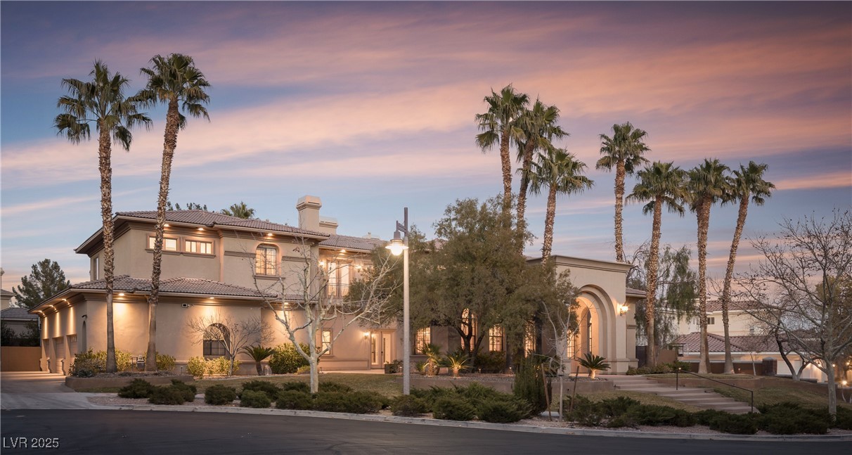 Properties 3 9904 Moonridge Court