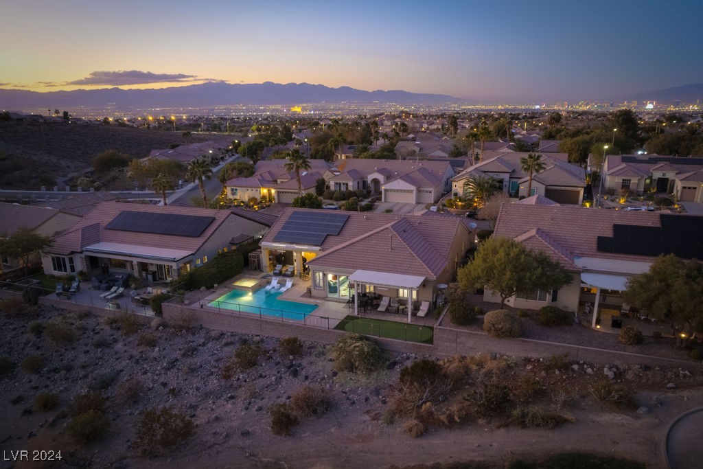 Henderson, Nevada 89052, United States, 3 Bedrooms Bedrooms, ,3 BathroomsBathrooms,Residential,Pending,23596