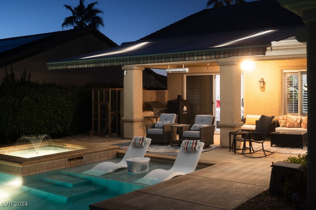 Henderson, Nevada 89052, United States, 3 Bedrooms Bedrooms, ,3 BathroomsBathrooms,Residential,Pending,23596