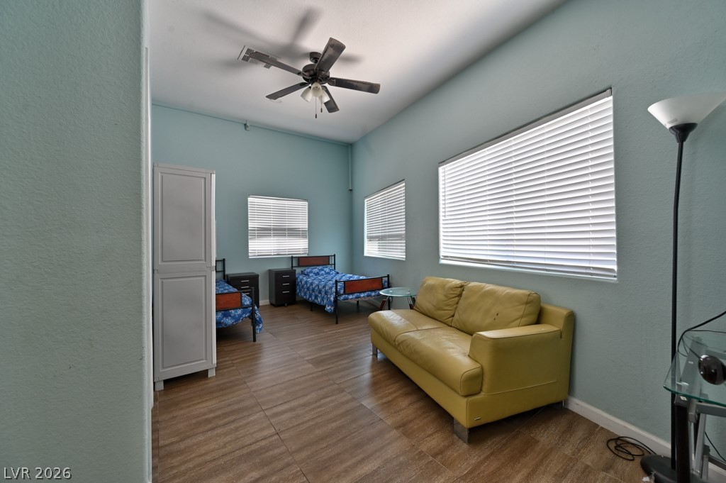 Properties 3 706 Lacy Lane
