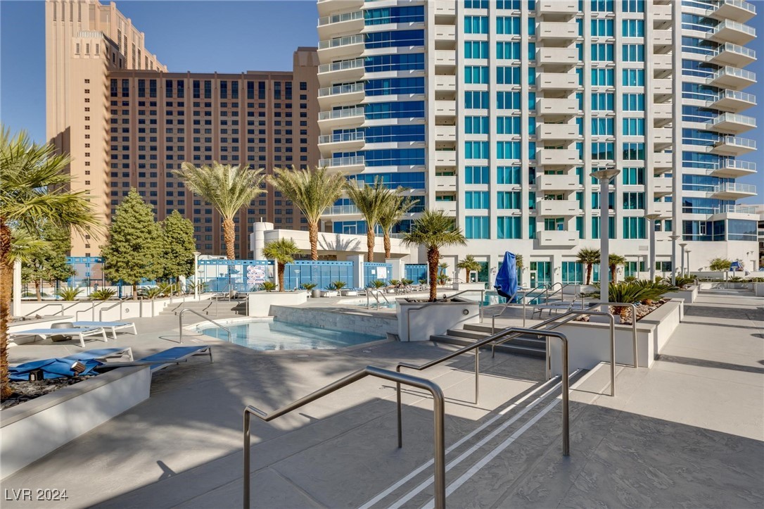 Las Vegas, Nevada 89109, United States, 3 Bedrooms Bedrooms, ,4 BathroomsBathrooms,Residential,Active,24353