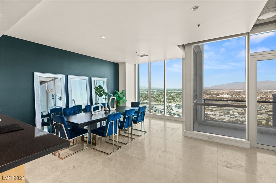 Las Vegas, Nevada 89109, United States, 3 Bedrooms Bedrooms, ,4 BathroomsBathrooms,Residential,Active,24353