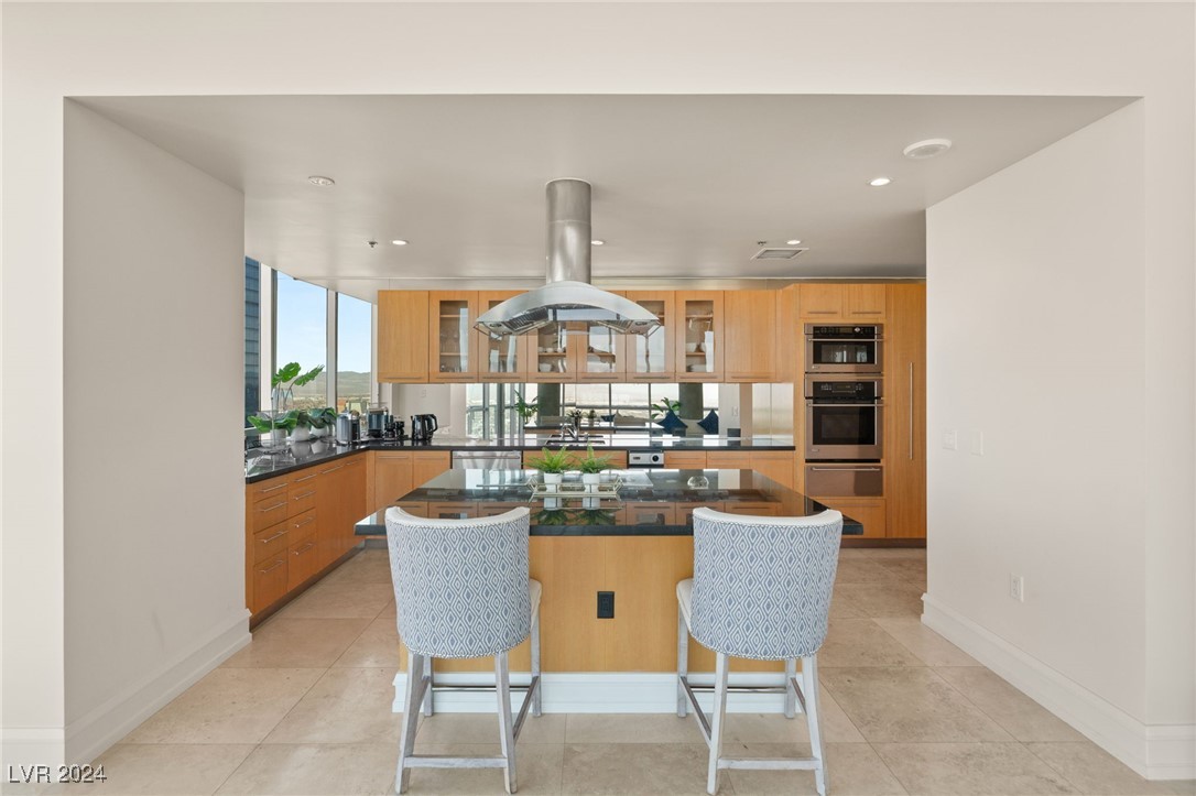 Las Vegas, Nevada 89109, United States, 3 Bedrooms Bedrooms, ,4 BathroomsBathrooms,Residential,Active,24353