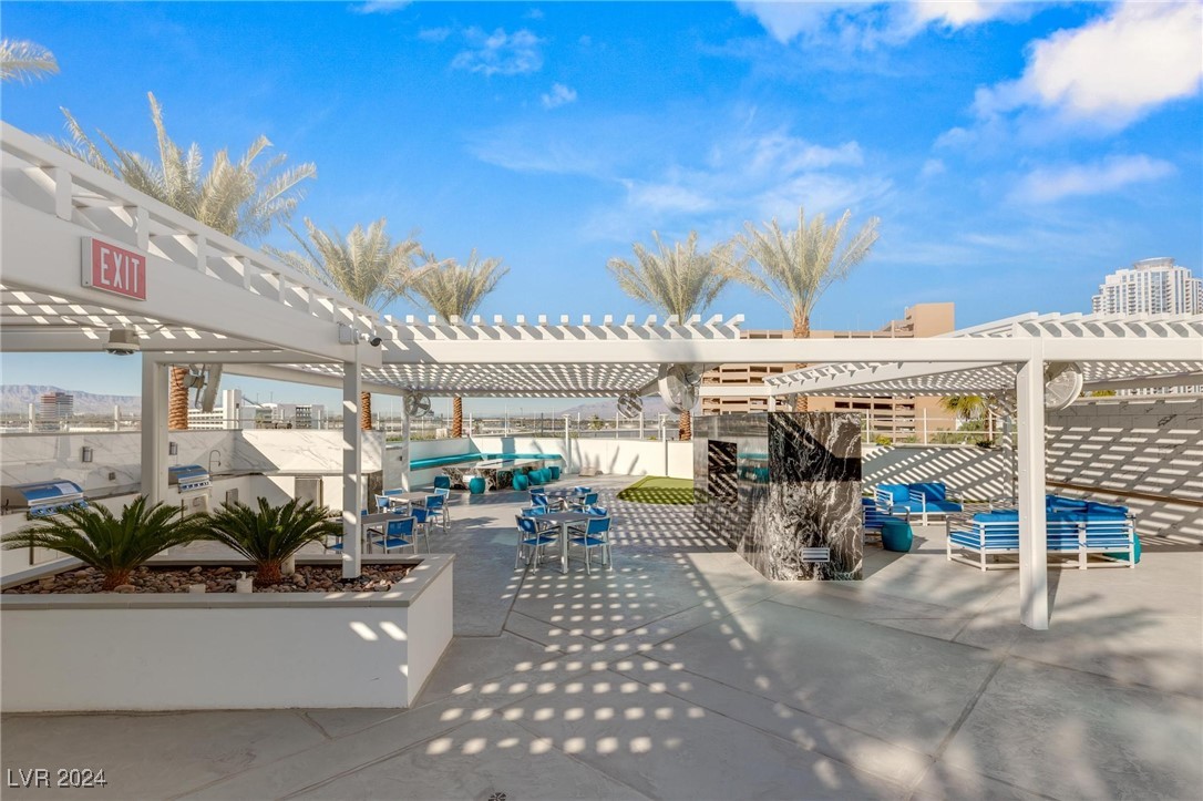 Las Vegas, Nevada 89109, United States, 3 Bedrooms Bedrooms, ,4 BathroomsBathrooms,Residential,Active,24353