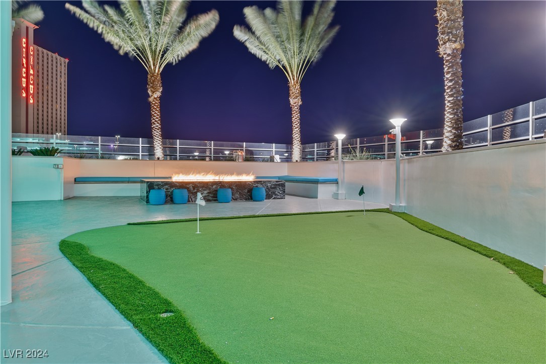 Las Vegas, Nevada 89109, United States, 3 Bedrooms Bedrooms, ,4 BathroomsBathrooms,Residential,Active,24353